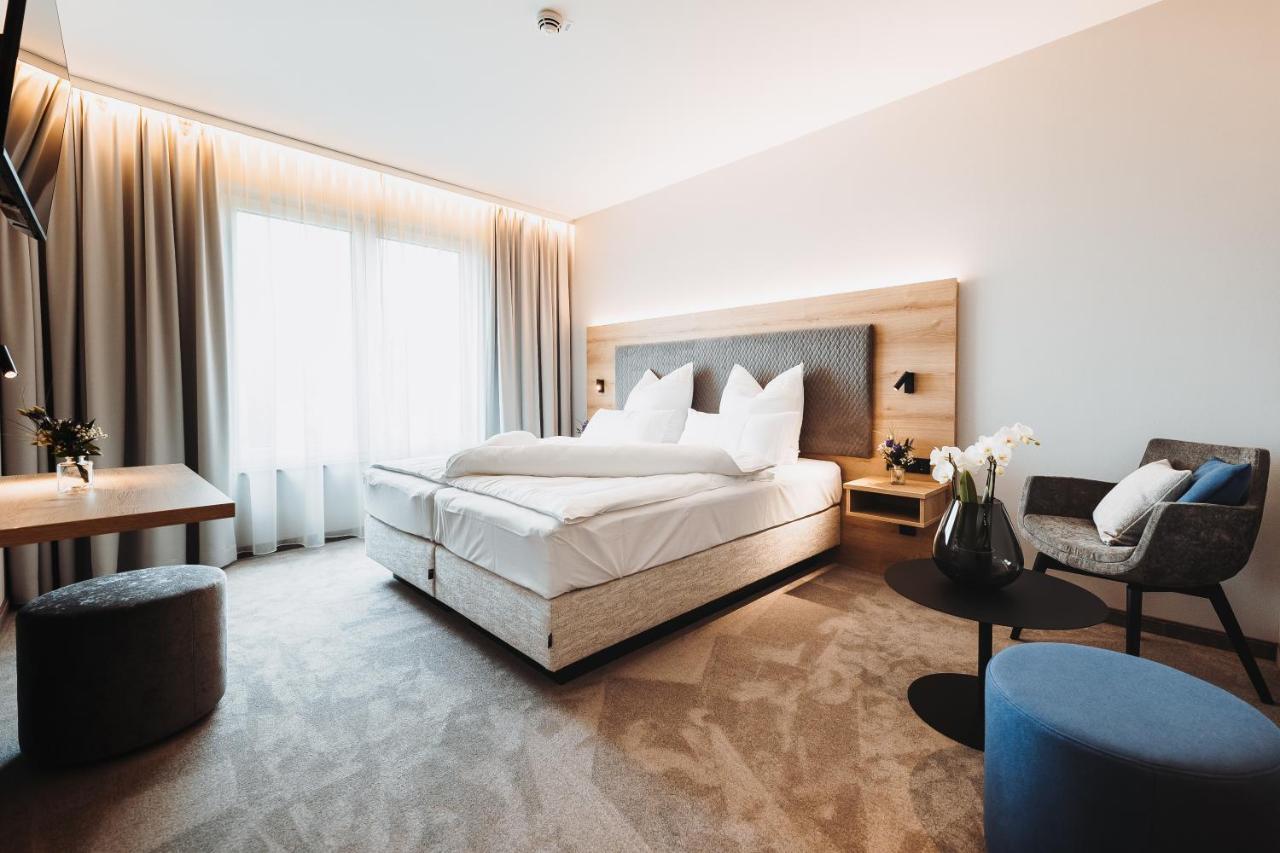 Hotel Vivo Schierling 外观 照片