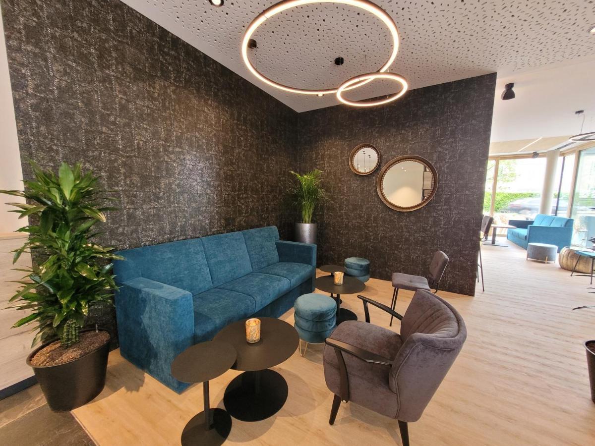 Hotel Vivo Schierling 外观 照片