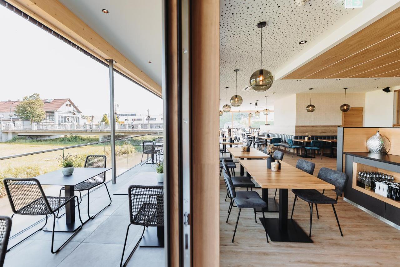 Hotel Vivo Schierling 外观 照片
